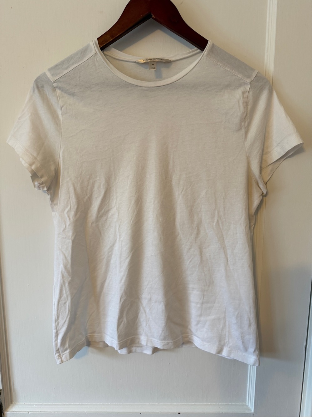 Classic White Banana Republic Supima Cotton T-shirt Basic Capsule Minimal Sz M